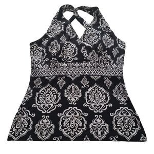 White House Black Market Signature Knits Twisted Back Straps Halter Top